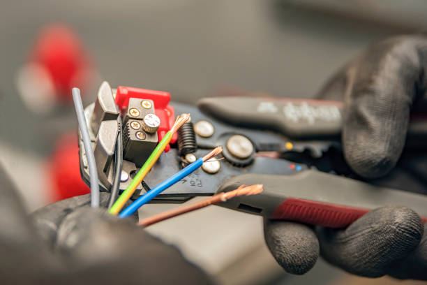 Best Circuit Breaker Repair  in Marion, NC